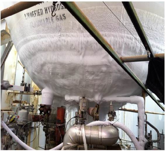 Stennis LH2 Tank Vacuum Leak Frozen Outer Shell.jpg
